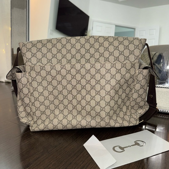 Gucci Monogram diaper bag - Picture 3 of 4
